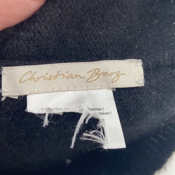 Christian Berg black beanie - Picture 3 of 3